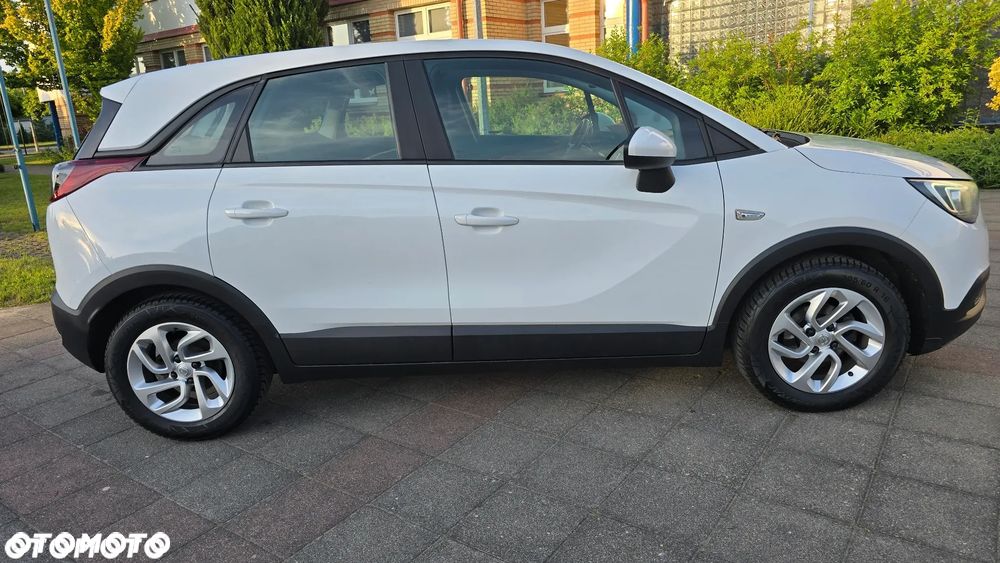 Opel Crossland X - 10