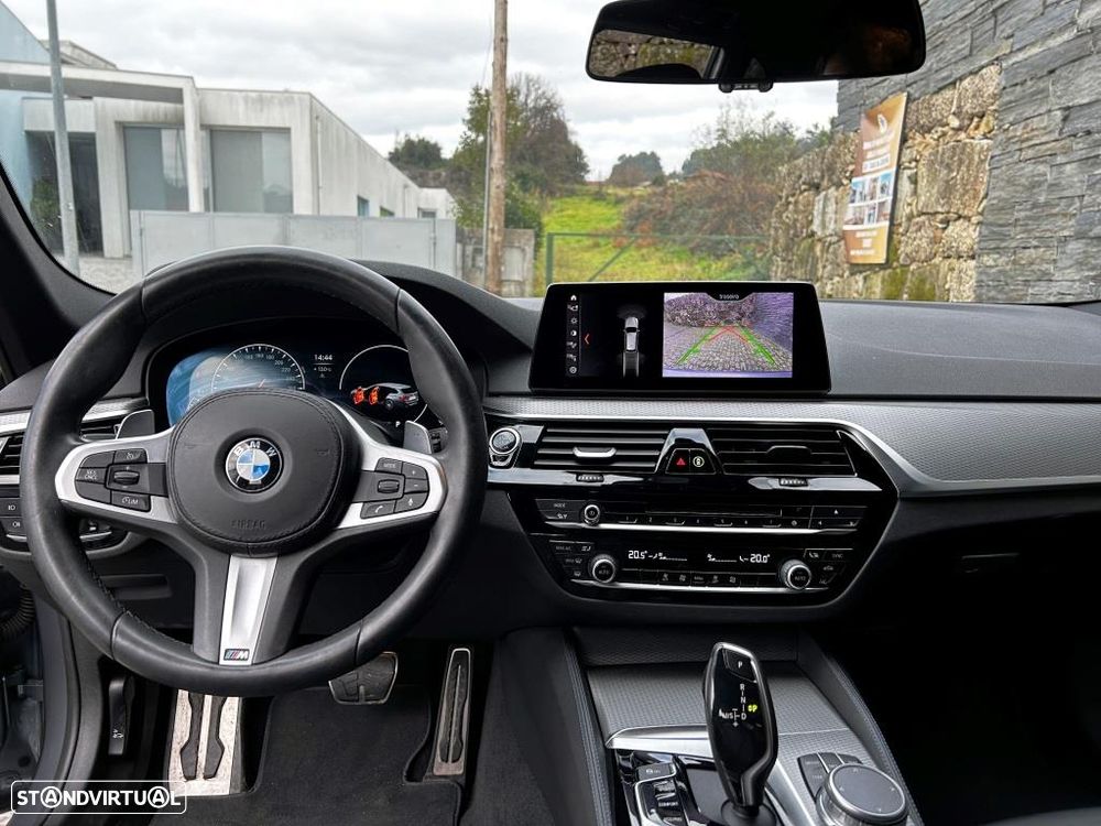 BMW 520 d Pack M Auto - 31