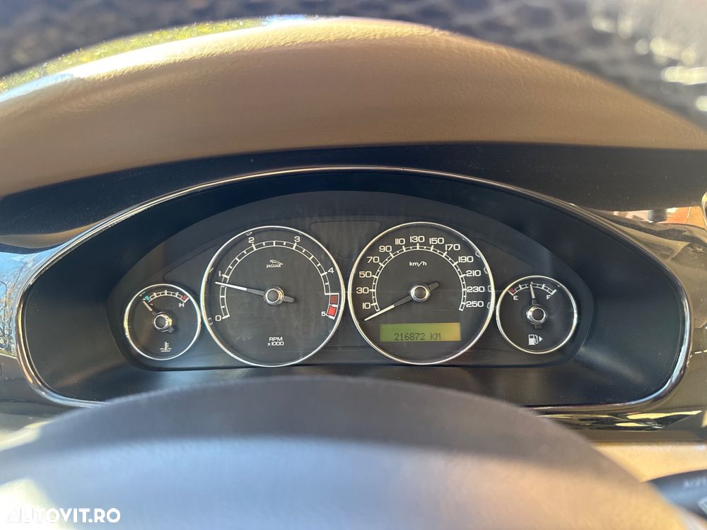 Jaguar X-Type 2.2 TD Sport Saloon - 6