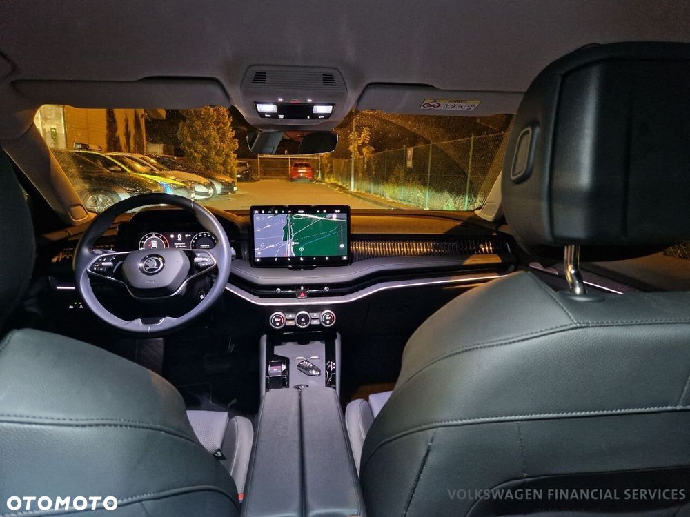 Skoda Superb 2.0 TDI SCR Selection DSG - 5