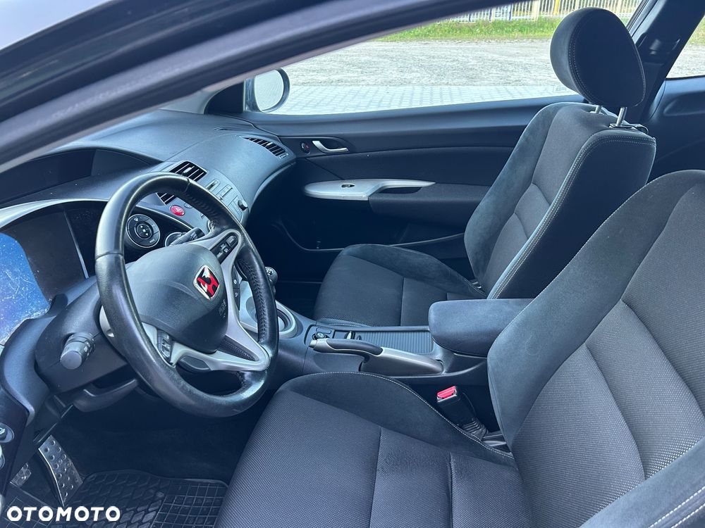 Honda Civic 1.8 TypeS - 12