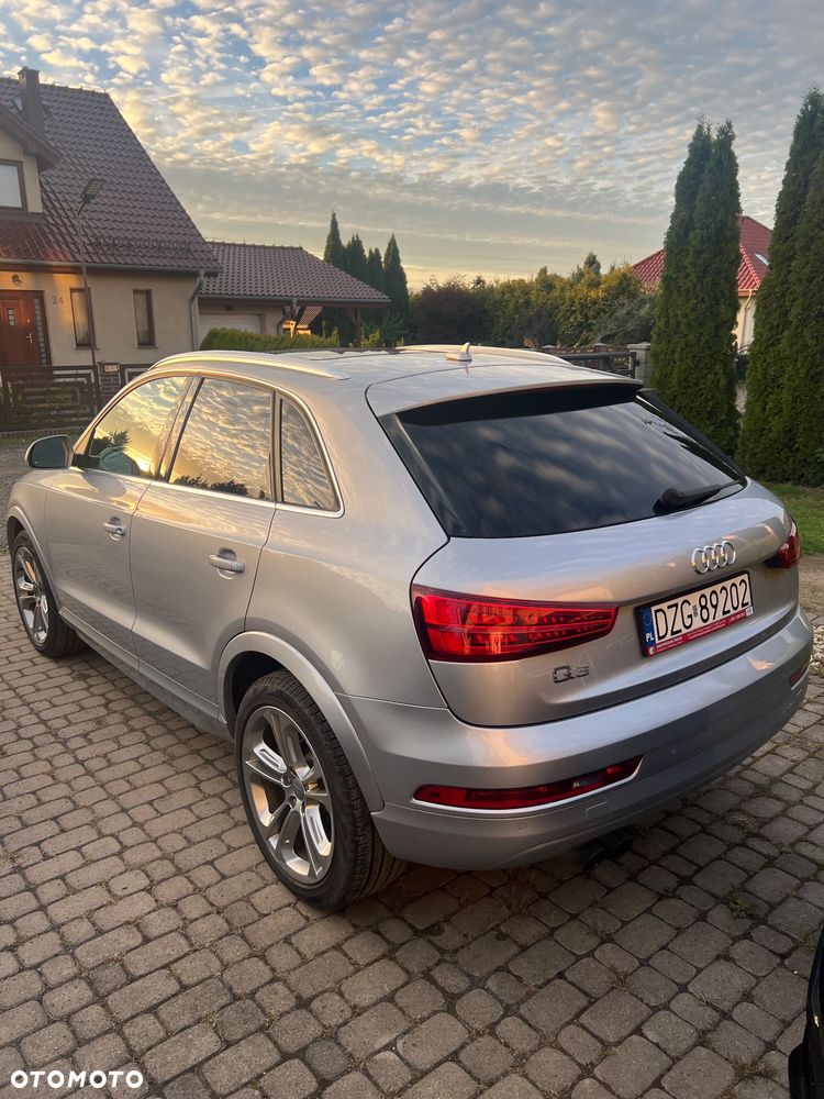 Audi Q3 - 18
