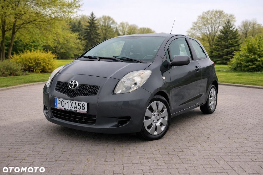 Toyota Yaris 1.3 Luna Premium - 6