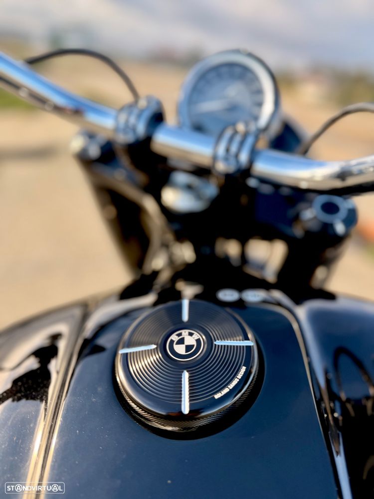 BMW R 18 Roland Sands - 8