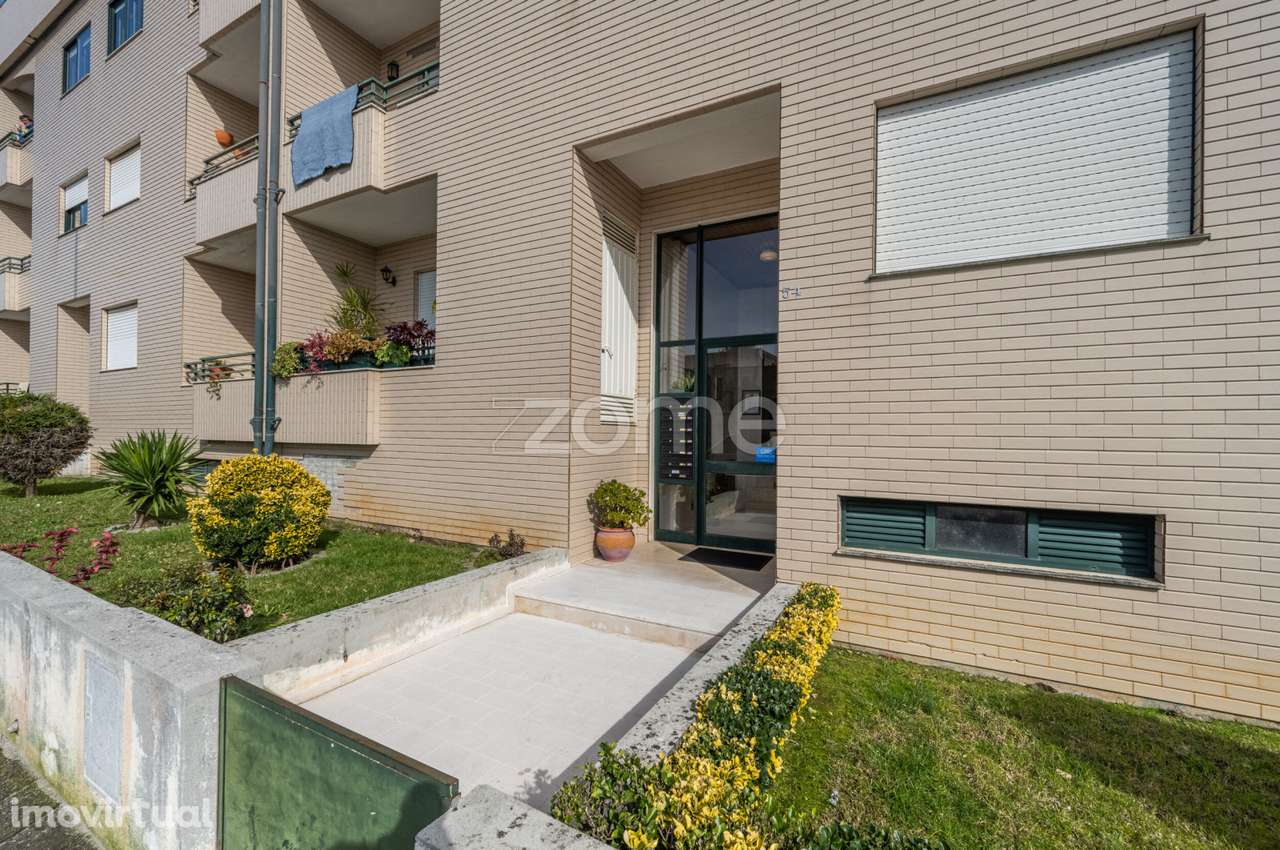 Apartamento T2 Renovado em Fânzeres - Grande imagem: 3/24