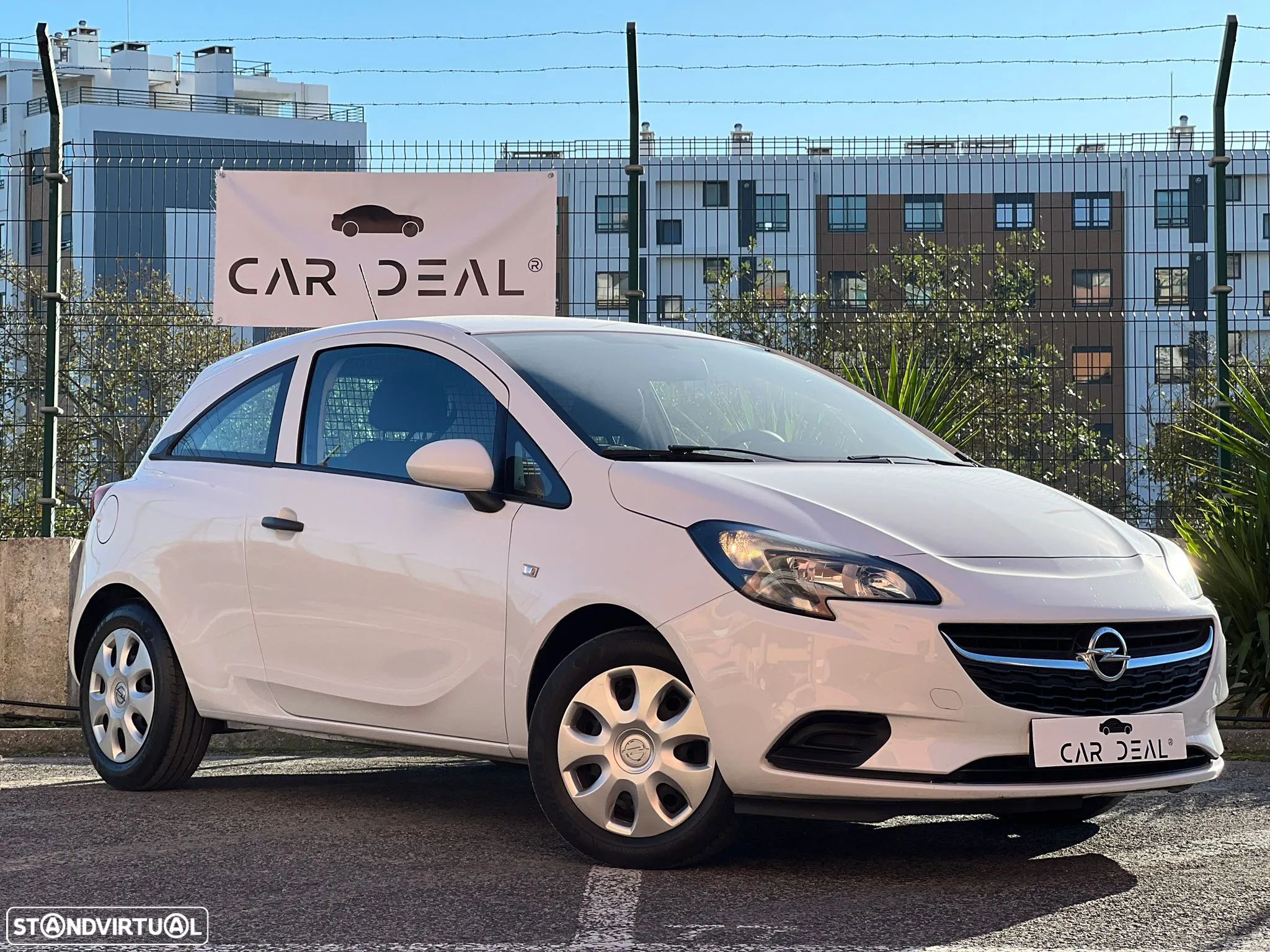 Opel Corsa E Van - 1