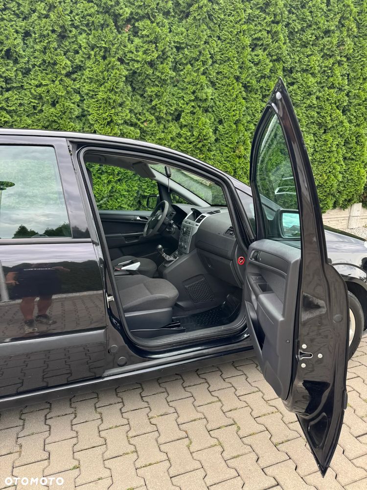 Opel Zafira 1.6 ecoFLEX Family - 11