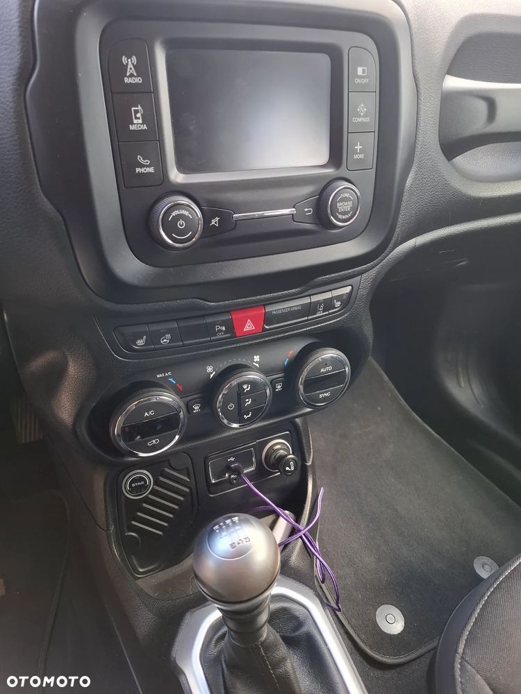 Jeep Renegade 1.4 MultiAir Limited FWD S&S - 8