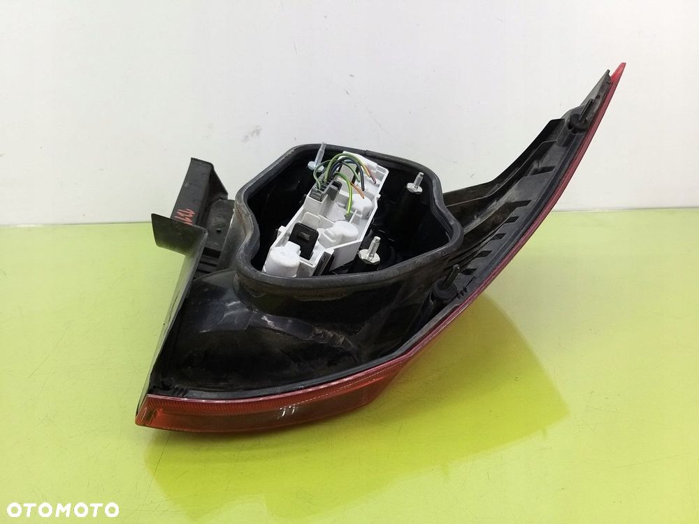 Lampa prawa tylna tył Ford Focus Mk2 SEDAN 2004-2011 5M5113404B ORYGINAŁ - 3