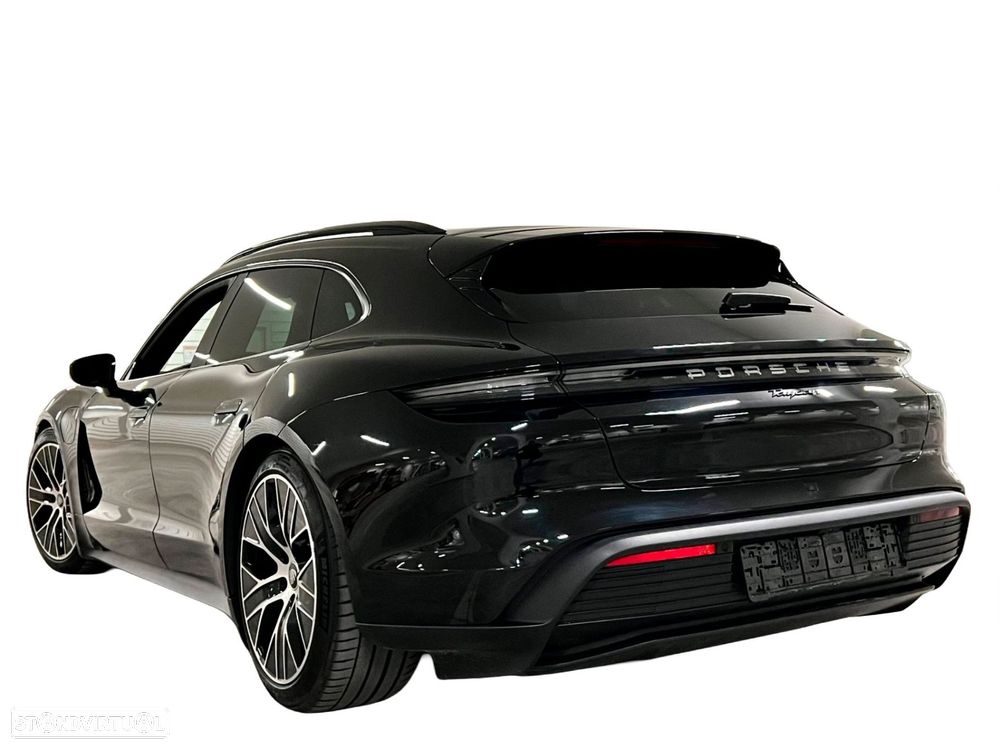 Porsche Taycan Sport Turismo - 2
