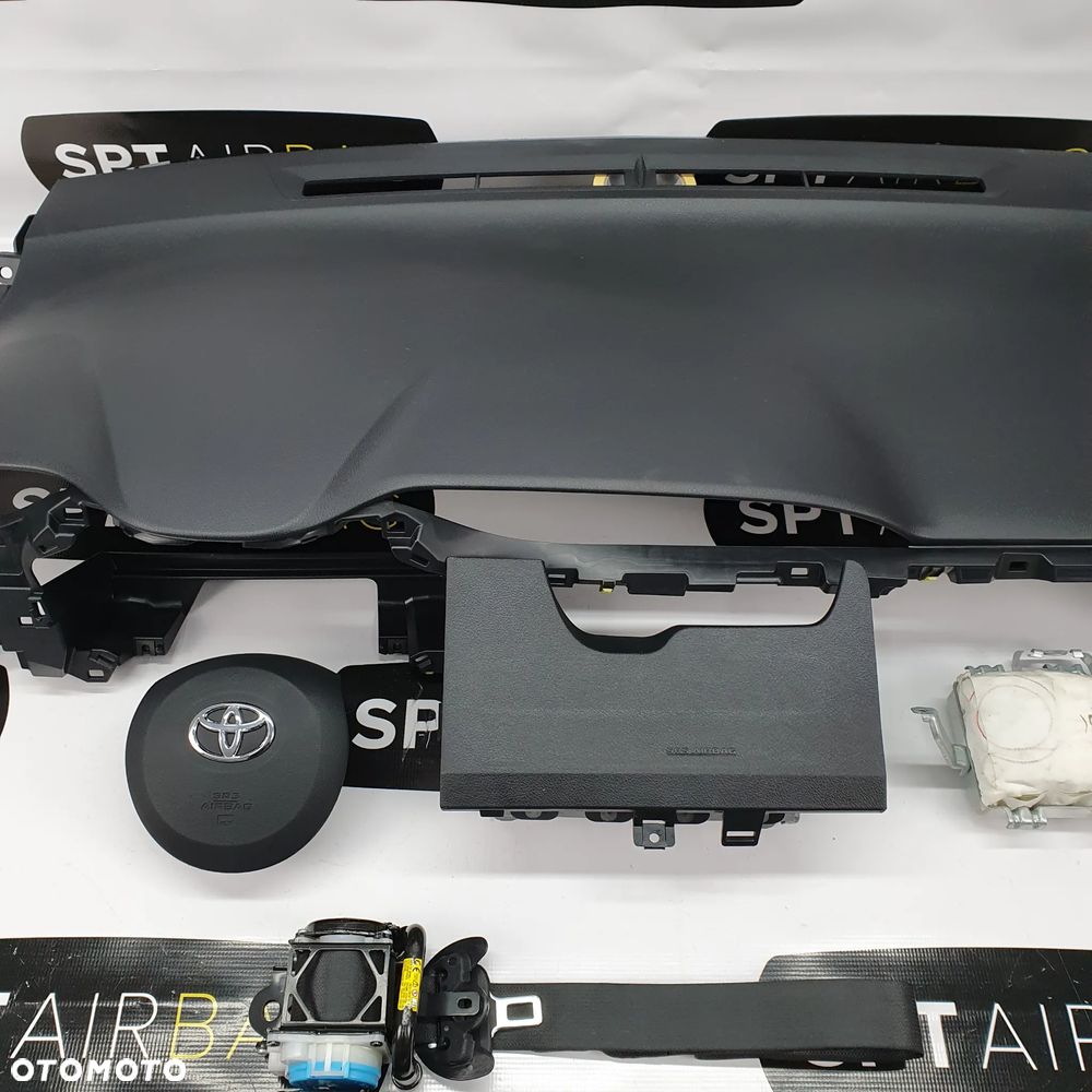 TOYOTA YARIS 3 III LIFT DESKA ROZDZIELCZA KONSOLA KOKPIT PULPIT PODUSZKI AIRBAG AIR BAG PASY KIT SET - 3
