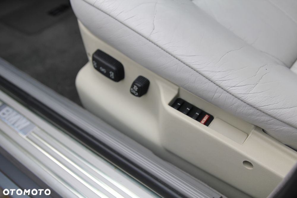 BMW Seria 5 540i - 21