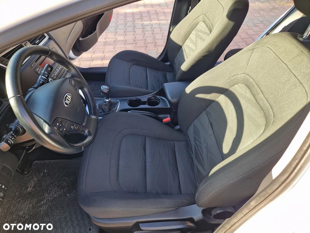 Kia Ceed 1.4 S - 23