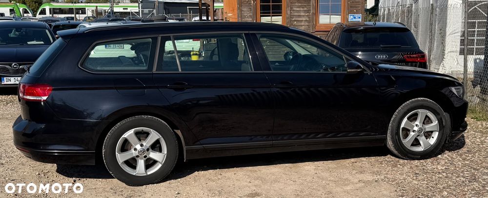 Volkswagen Passat - 3