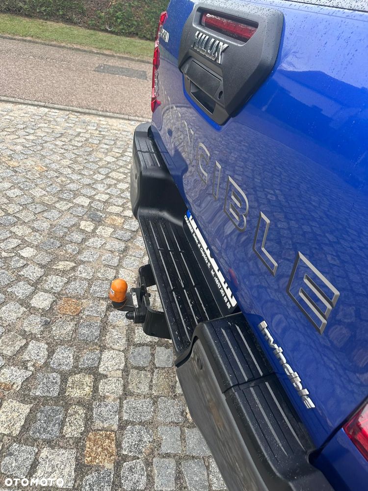 Toyota Hilux 2.8 D-4D Double Cab Invincible Sport 4x4 - 20