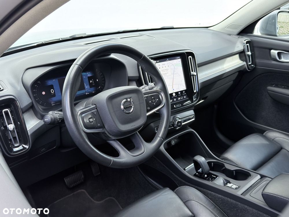 Volvo XC 40 - 20