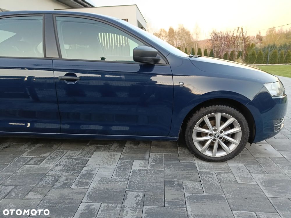 Skoda RAPID 1.2 TSI Active - 9