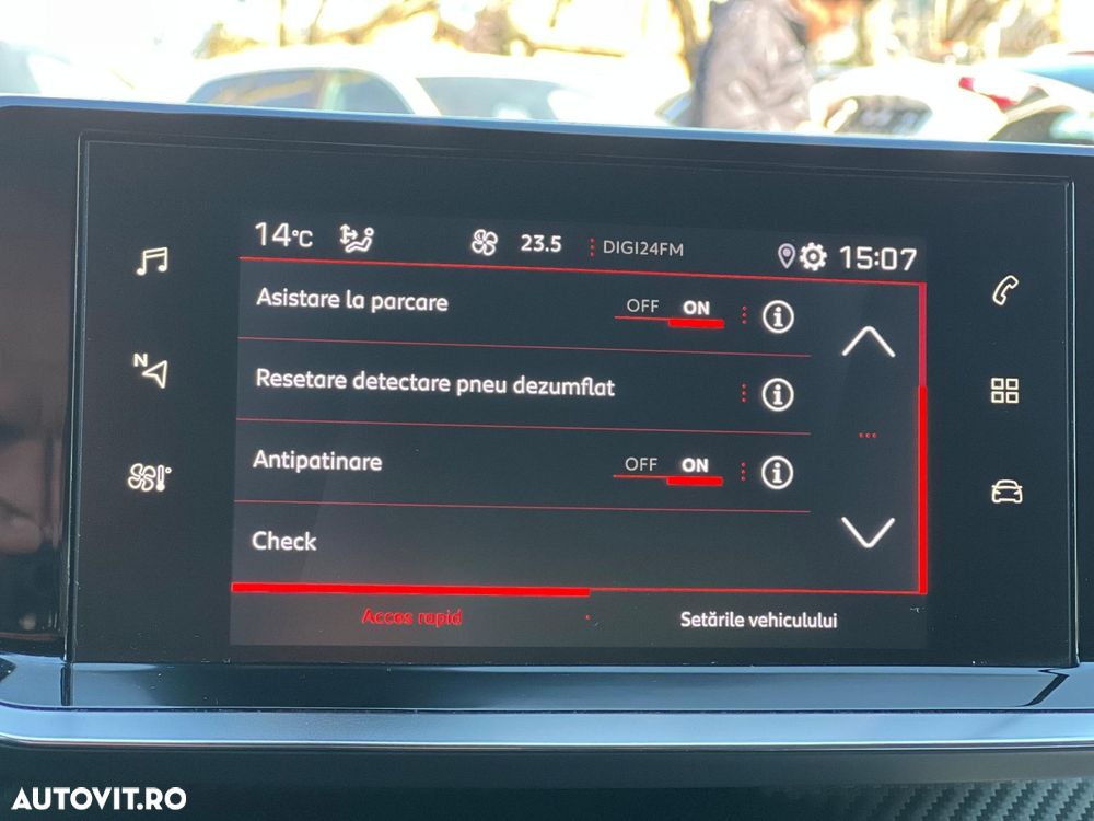 Peugeot 2008 1.2L PureTech 130 S&S EAT8 Allure - 23