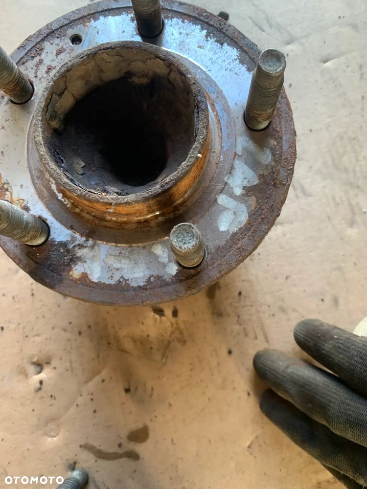 Piasta osi tył tylna prawa lewa Opel Zafira C - 3