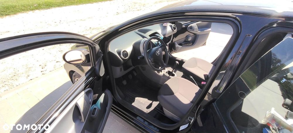 Toyota Aygo 1.0 VVT-i Black - 4