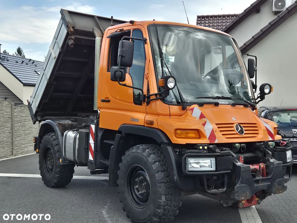 Unimog U300 4X4 - 1