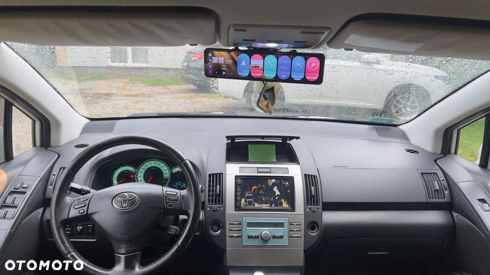 Toyota Corolla Verso - 16