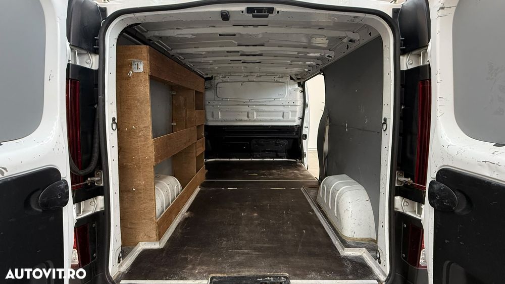 Renault Trafic - 6