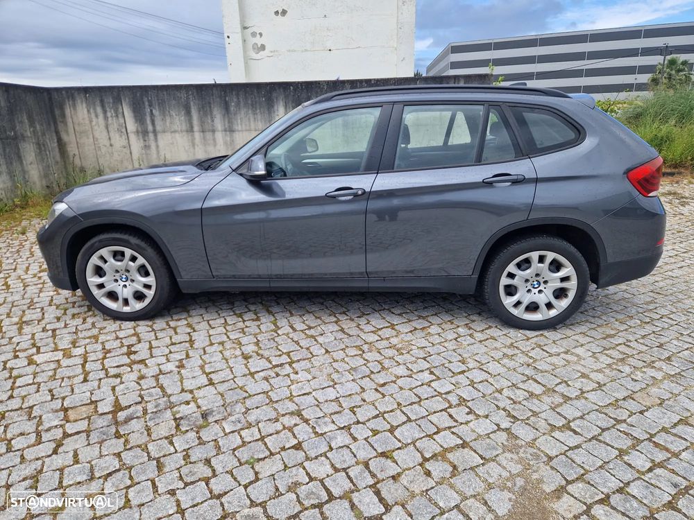 BMW X1 18 d xDrive xLine - 2