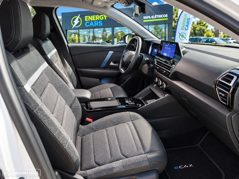 Citroën e-C4 50 kWh Feel - 11