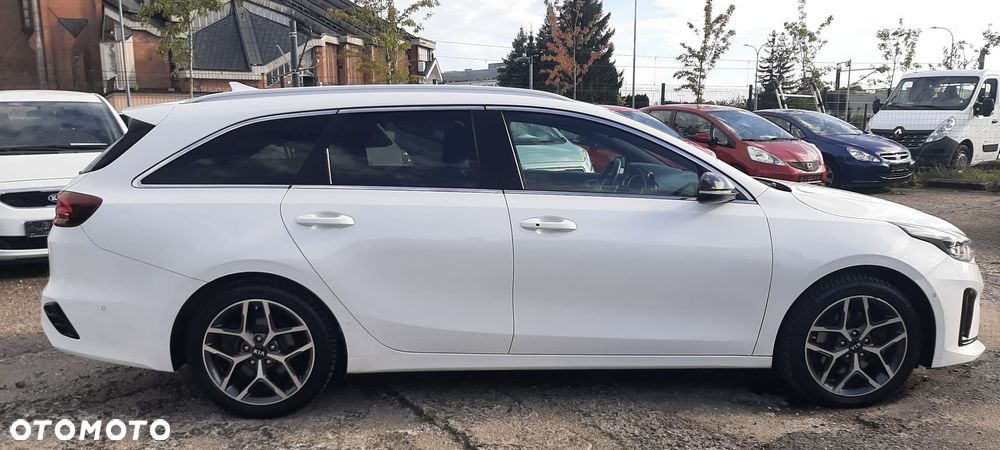 Kia Ceed 1.6 CRDi DCT GT Line - 5