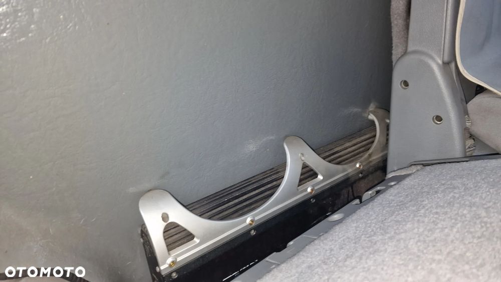 Mercedes-Benz ML - 13