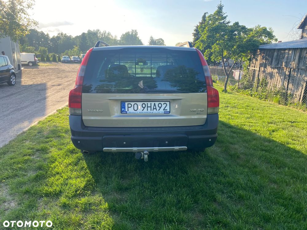 Volvo XC 70 - 4