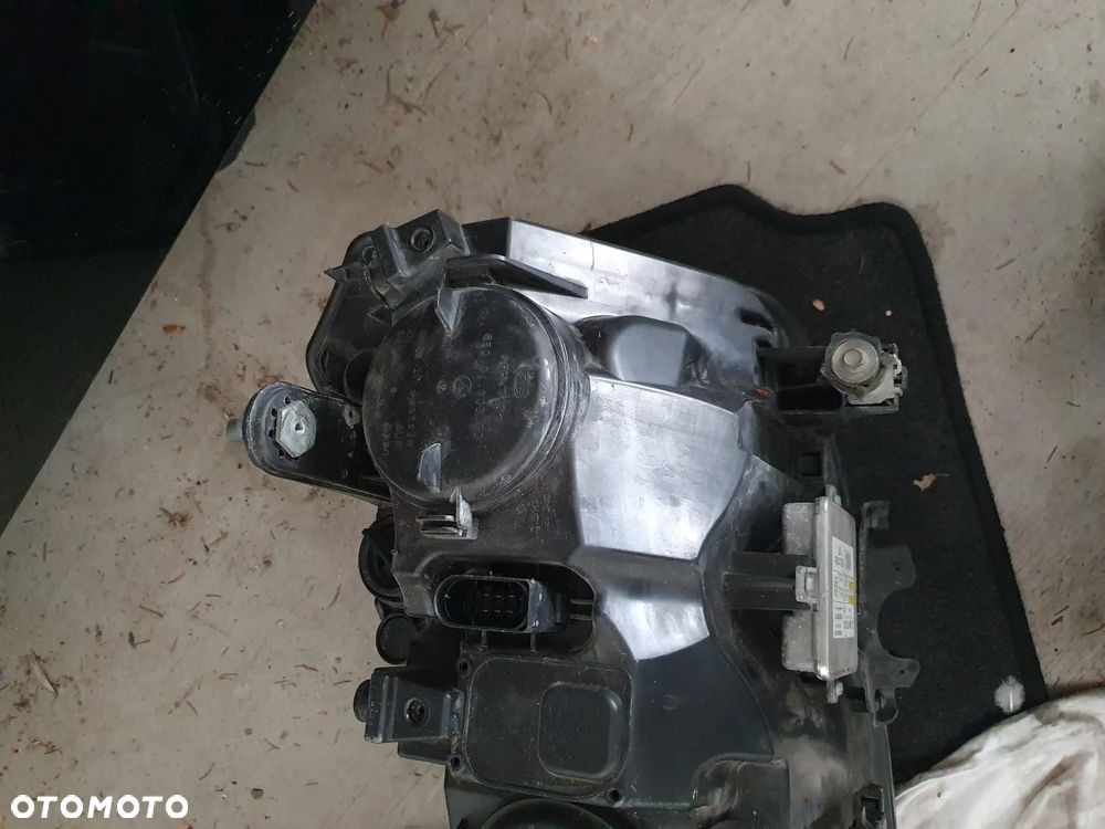 MERCEDES GLK X204 LAMPA BI-XENON PRAWY PRZÓD A2048207559 - 10