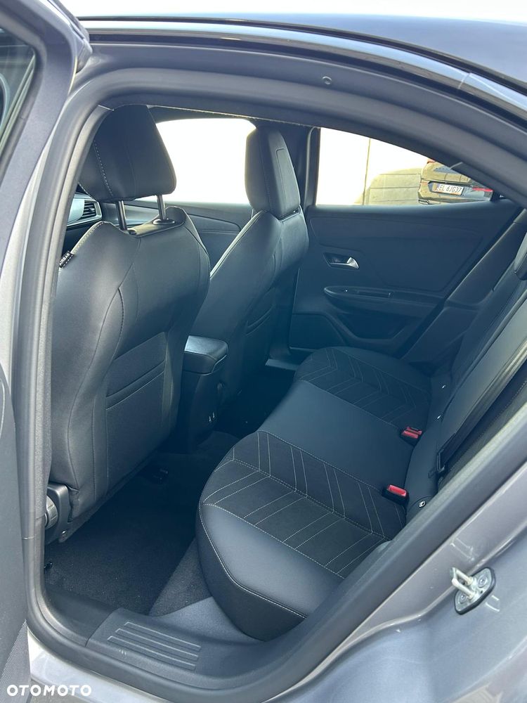 Opel Mokka 1.2 T Edition S&S - 12