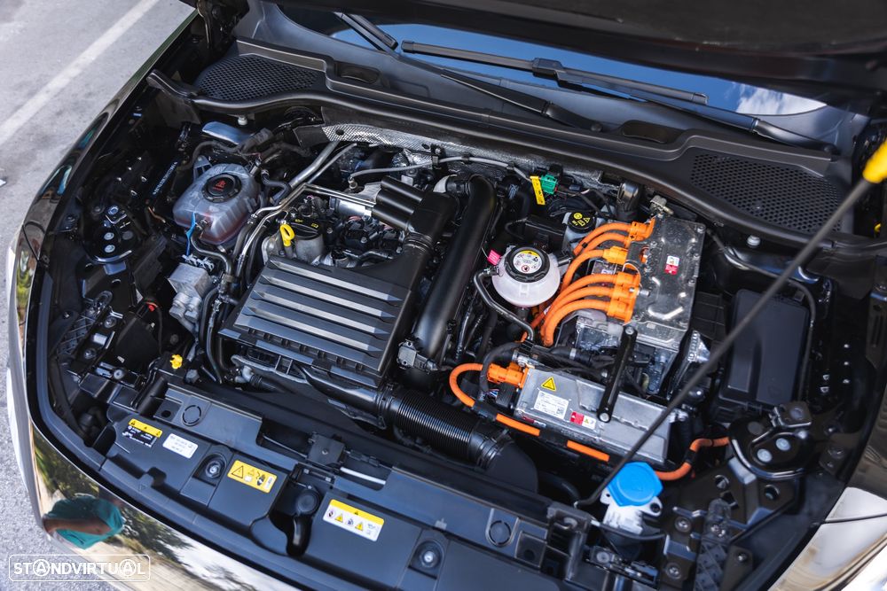 Cupra Formentor VZ 1.4 e-Hybrid DSG - 35