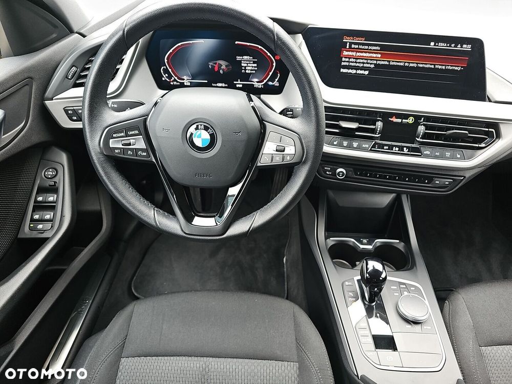 BMW Seria 1 118i - 12