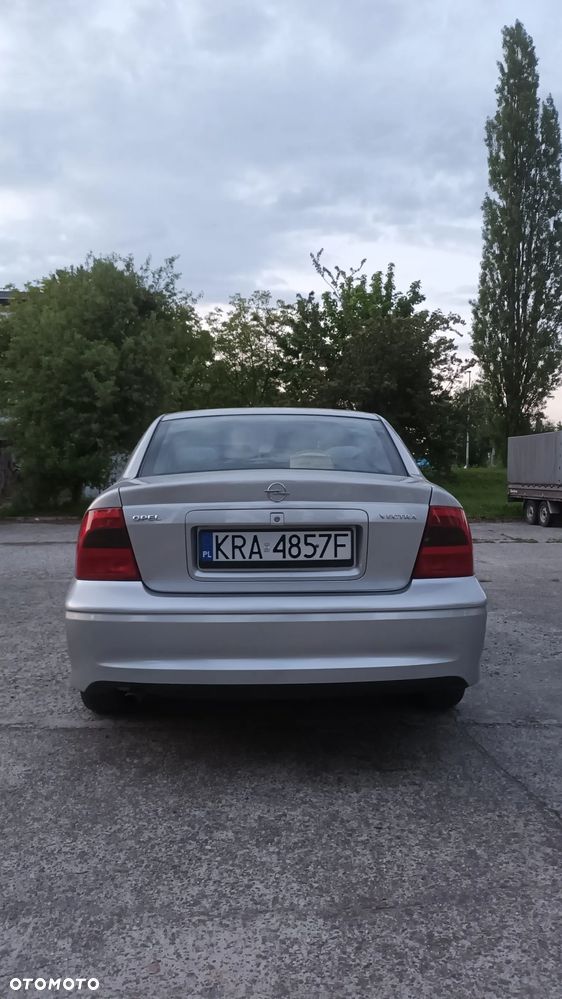 Opel Vectra - 7