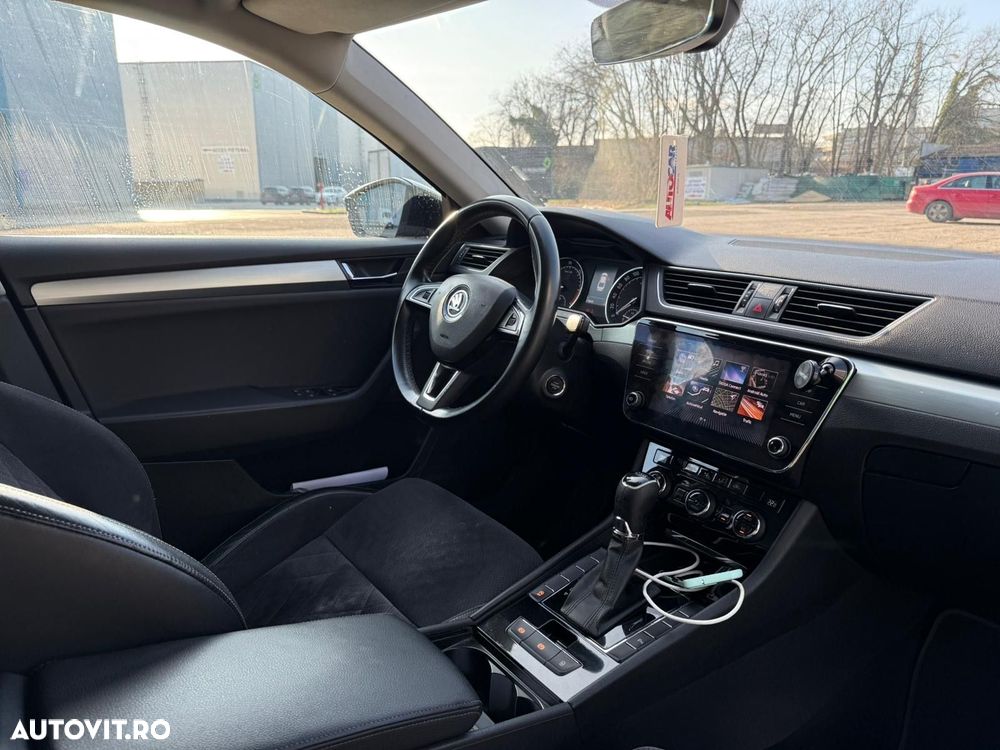 Skoda Superb 1.6 TDI DSG Style - 24