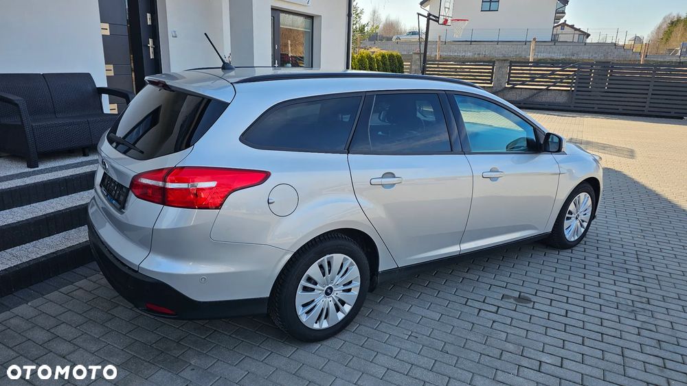 Ford Focus 1.5 EcoBlue STart-Stopp-System TITANIUM - 21