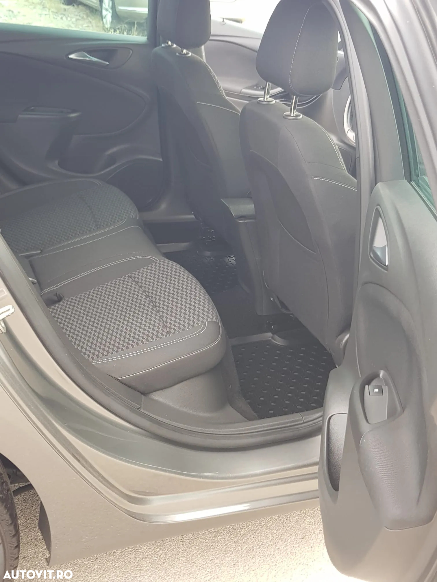 Opel Astra - 9