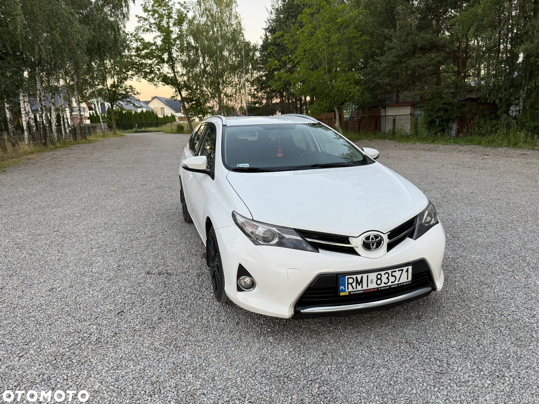 Toyota Auris 1.6 Premium - 7