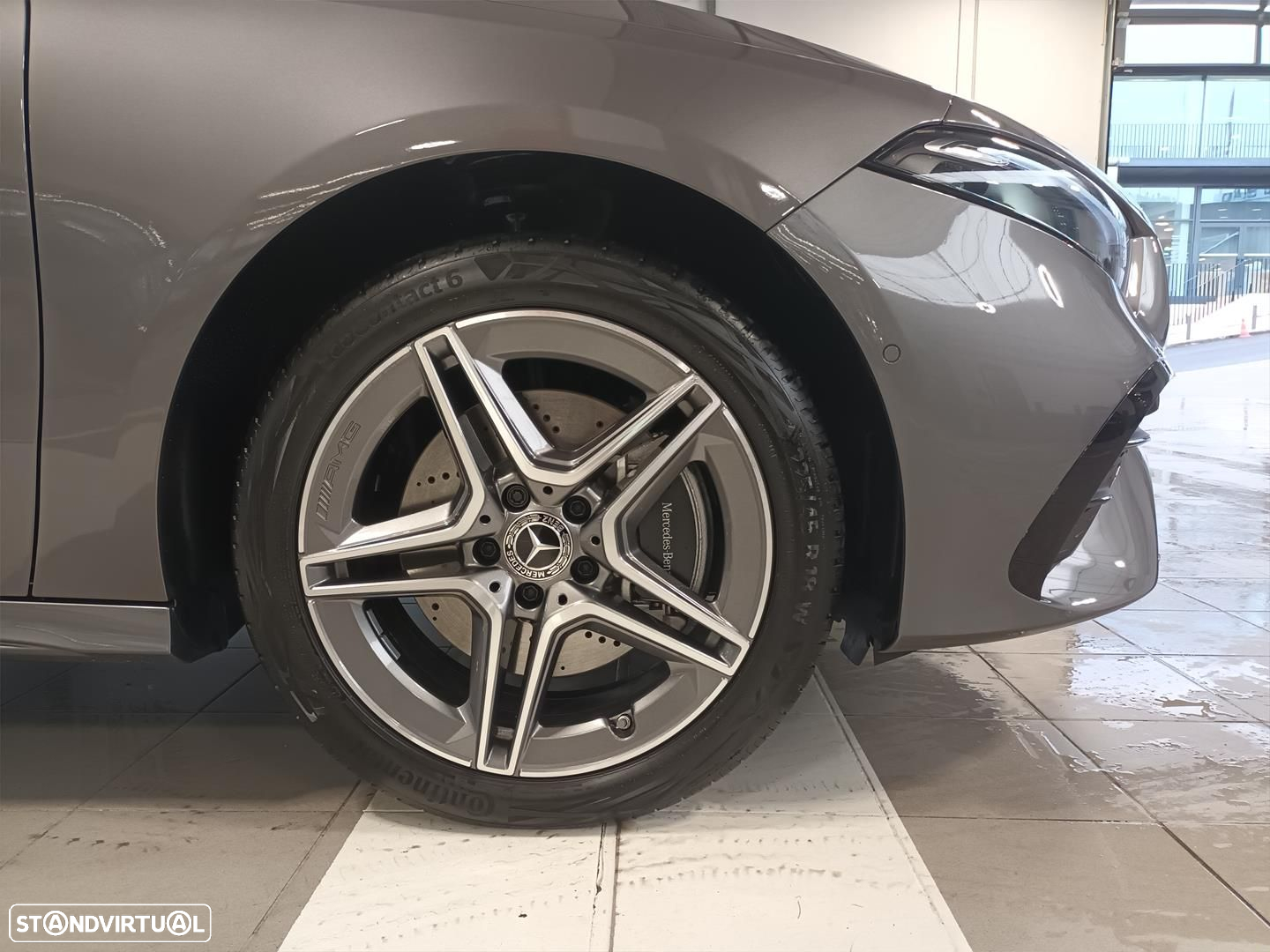 Mercedes-Benz A 250 e - 4