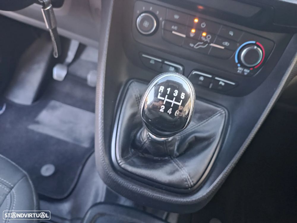 Ford transit connect  nacional EDITION - 22