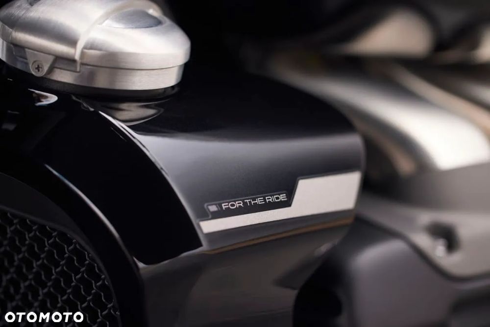 Triumph Rocket - 15
