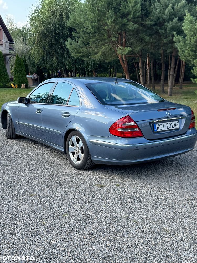 Mercedes-Benz Klasa E - 7
