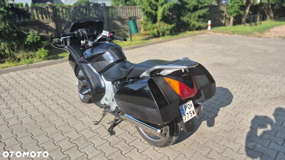Honda ST - 7