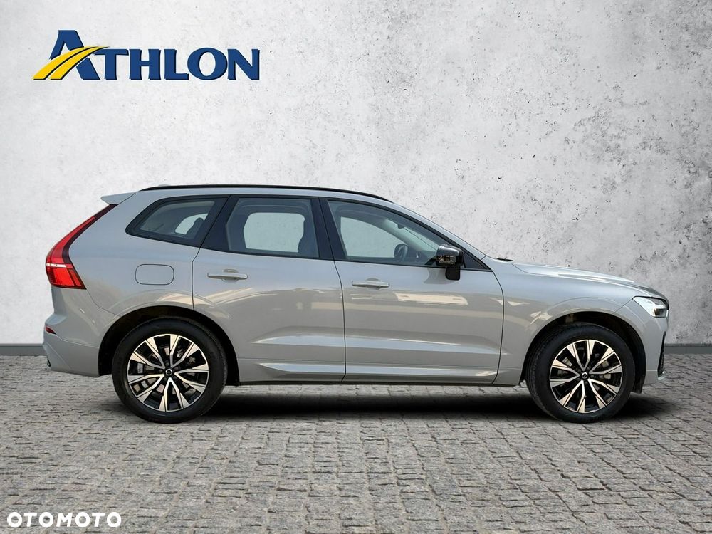 Volvo XC 60 B4 B Plus Dark - 6