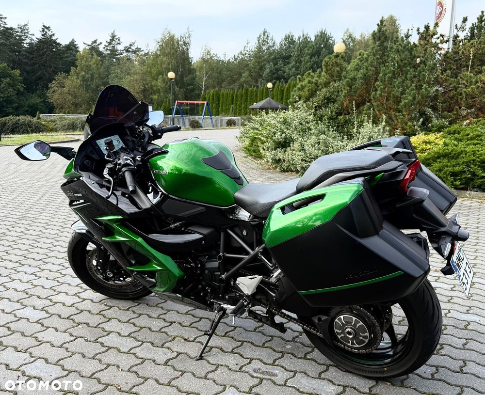 Kawasaki Ninja H2 SX - 3