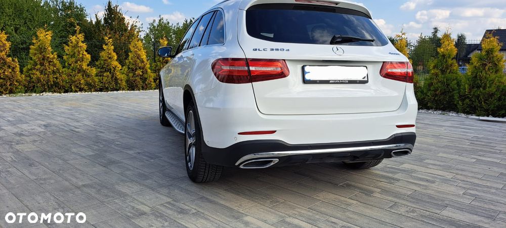 Mercedes-Benz GLC - 2