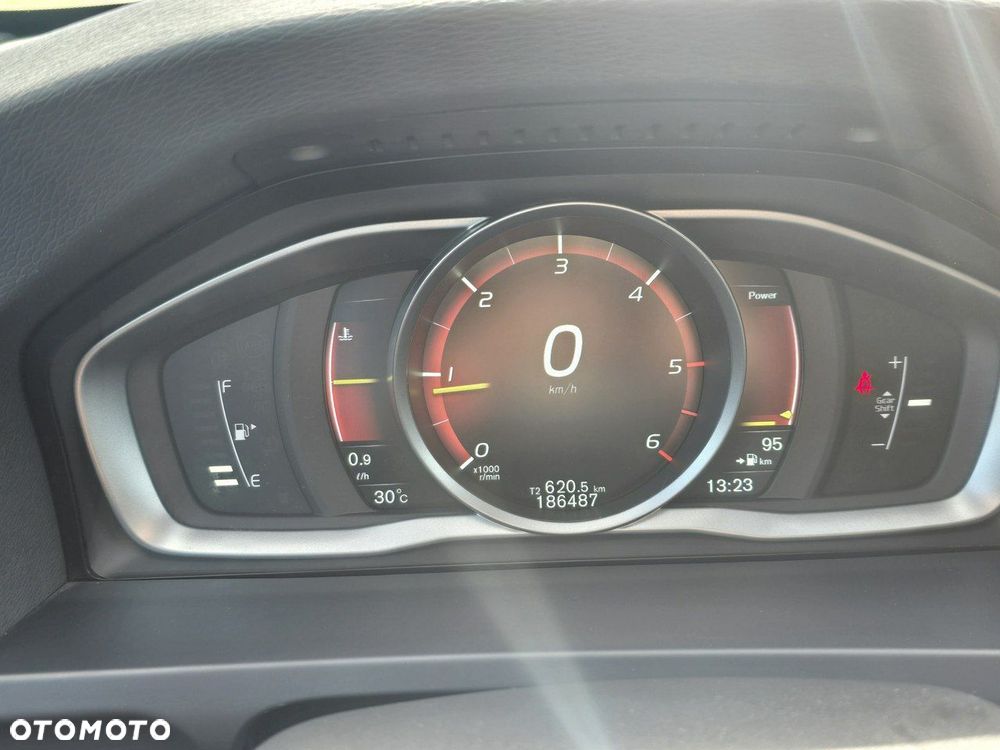 Volvo V60 - 34